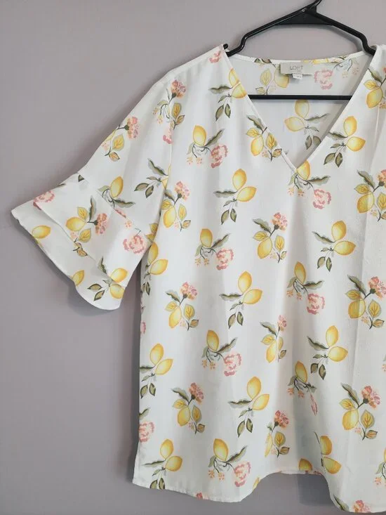 Loft Studio Lightweight Blouse with Colorful Lemon Design - Size Medium - Picture 2 of 10